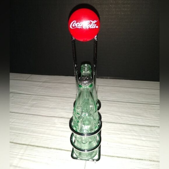 Vintage Glass Coca Cola Salt & Pepper Shakers Set With Metal Holder Made Taiwan - Picture 5 of 9